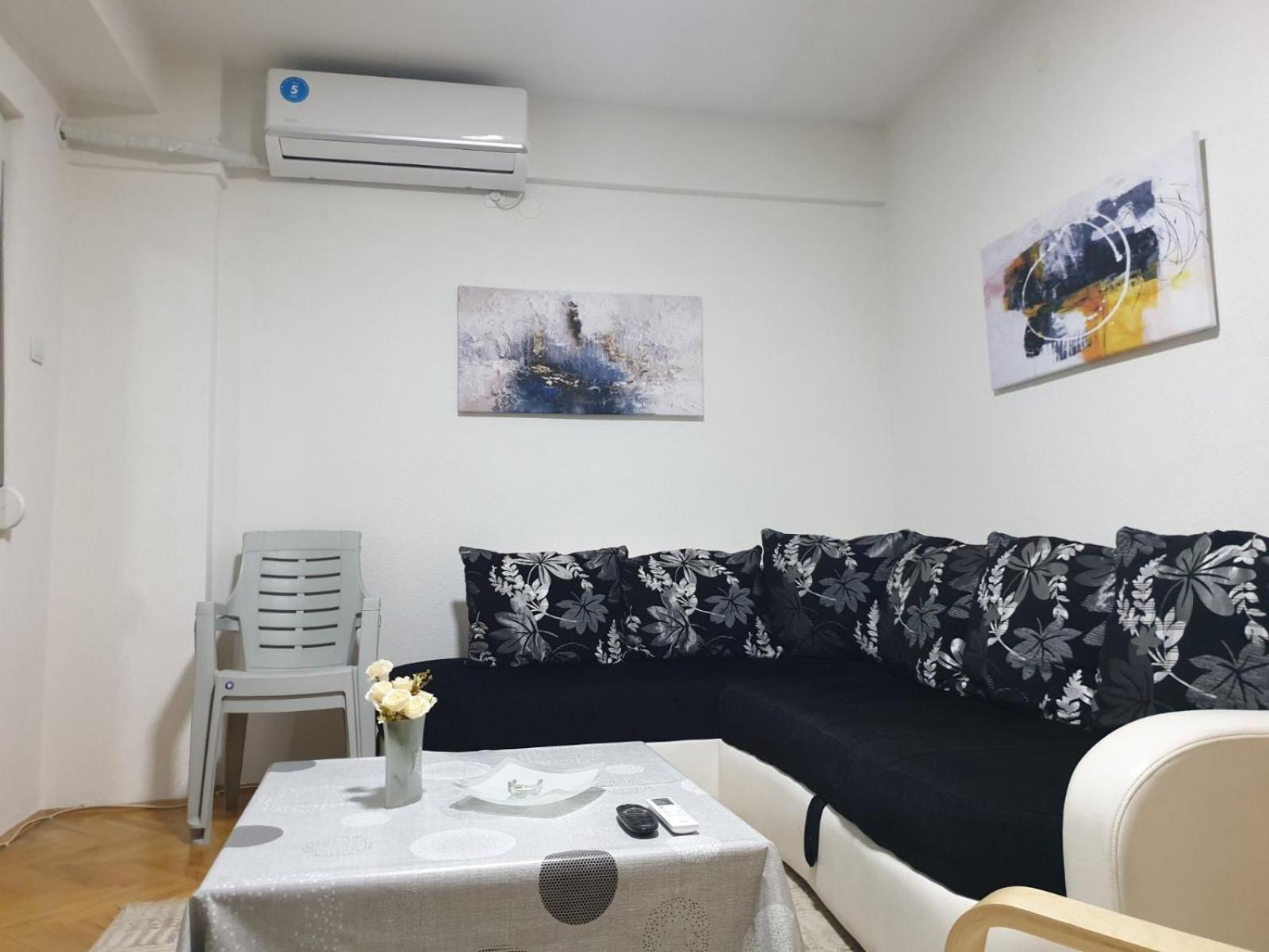 Comfortable Apartment For A Pleasant Trip บิโตลา ภายนอก รูปภาพ